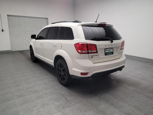 Vice White 2018 Dodge Journey SXT
