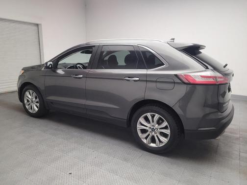 Gray 2019 Ford Edge Titanium