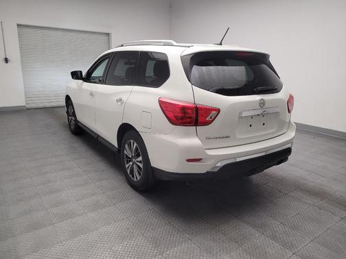 Glacier White 2017 Nissan Pathfinder S