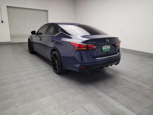 2023 Nissan Altima SR FWD