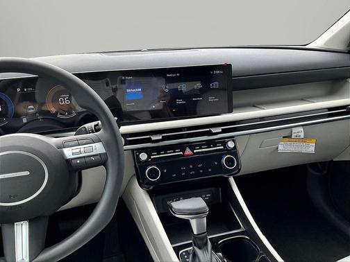 Shimmering Silver 2026 Hyundai TUCSON SEL