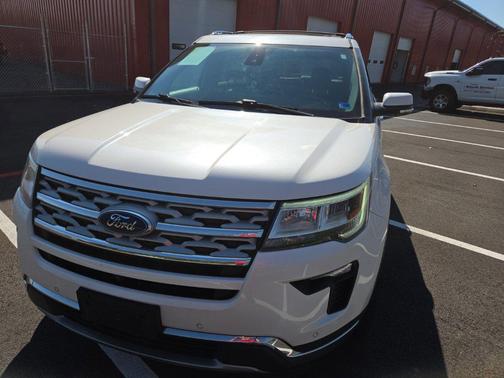 White Platinum Clearcoat Metallic 2019 Ford Explorer Limited