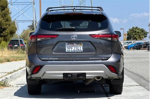 2021 Toyota Highlander Platinum