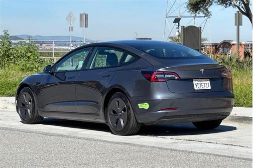 2023 Tesla Model 3 Base
