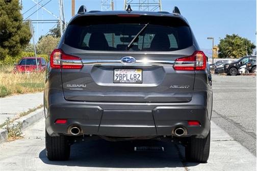 2022 Subaru Ascent Premium 8-Passenger