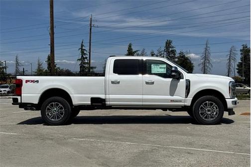 2025 Ford F-350 Platinum