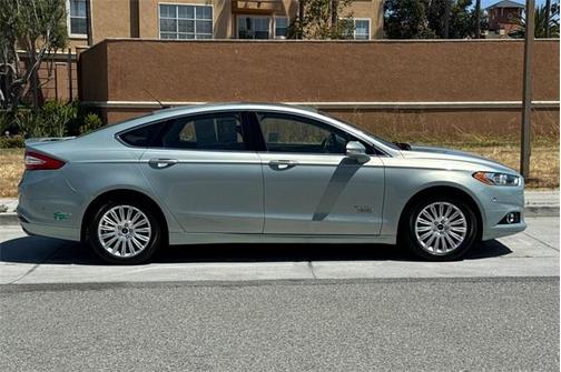 2013 Ford Fusion Energi Titanium