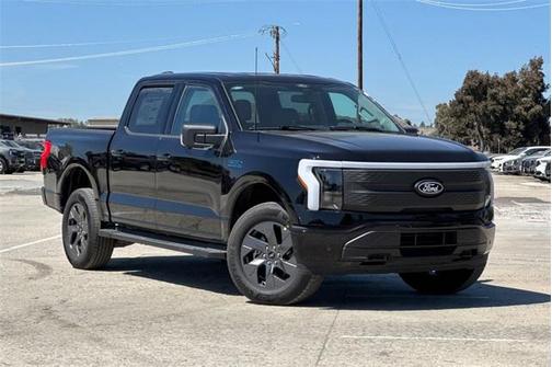 2025 Ford F-150 Lightning Flash