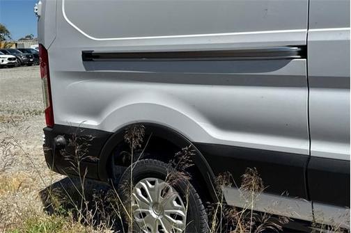 2025 Ford E-Transit Base