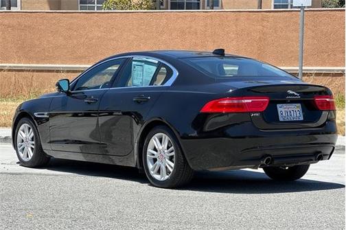 2019 Jaguar XE 25t Premium