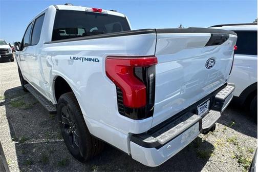 2025 Ford F-150 Lightning Flash