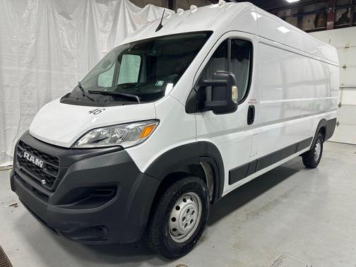 Bright White Clearcoat 2023 RAM ProMaster 3500 High Roof