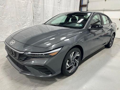 2025 Hyundai ELANTRA Sport