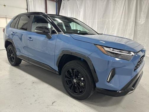 2024 Toyota RAV4 Hybrid SE