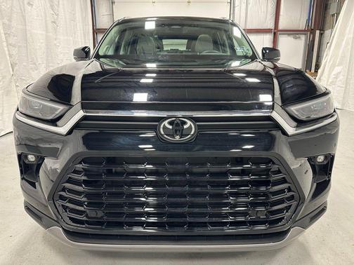2025 Toyota Grand Highlander Limited