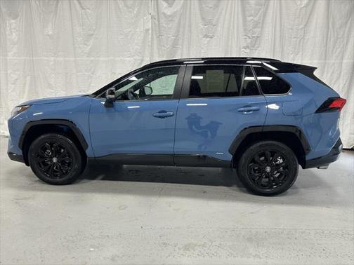 2024 Toyota RAV4 Hybrid SE
