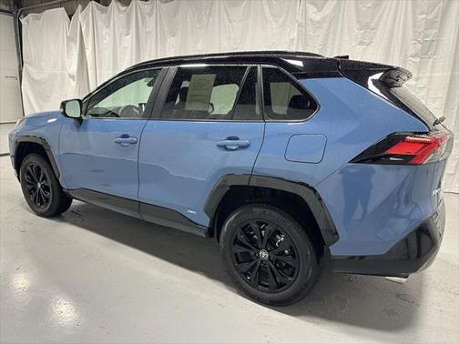 2024 Toyota RAV4 Hybrid SE