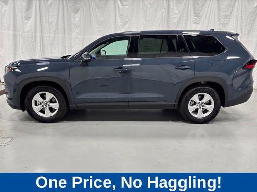 Storm Cloud 2026 Toyota Highlander LE