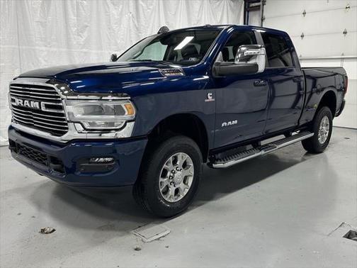2024 RAM 2500 Laramie Crew Cab 4x4 6'4' Box