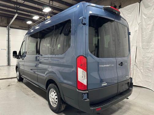 2025 Ford Transit-350 XLT
