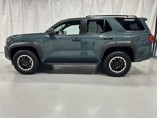2025 Toyota 4Runner TRD Off Road Premium