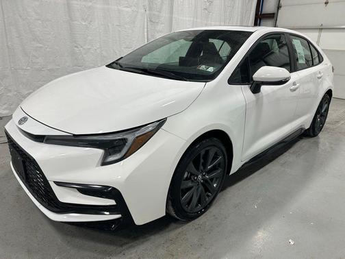 2025 Toyota Corolla SE