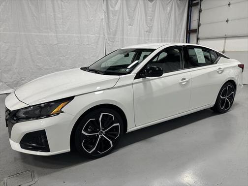 2024 Nissan Altima SR FWD