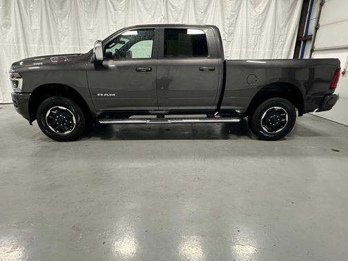 2025 RAM 2500 Laramie Crew Cab 4x4 6'4' Box