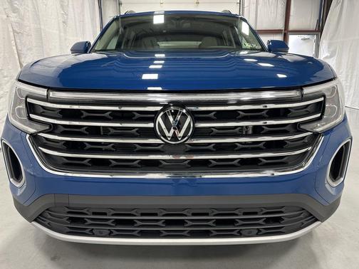 2025 Volkswagen Atlas 2.0T SE w/Technology 4MOTION