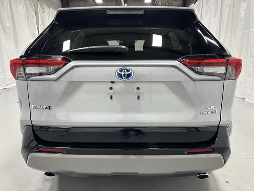2024 Toyota RAV4 Hybrid SE