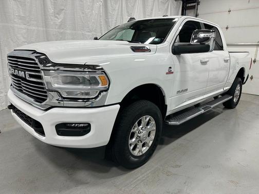 2024 RAM 2500 Laramie Crew Cab 4x4 6'4' Box