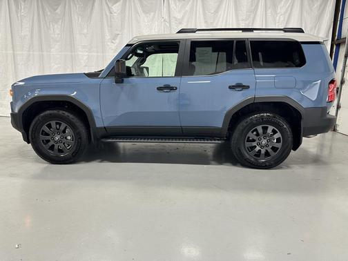 2025 Toyota Land Cruiser Base