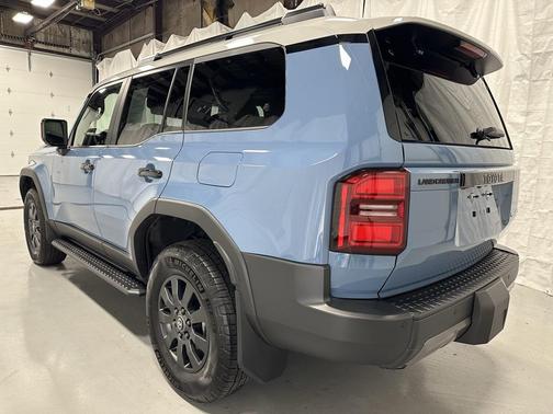 2025 Toyota Land Cruiser Base