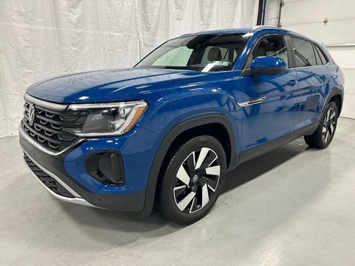 2025 Volkswagen Atlas Cross Sport 2.0T SE w/Technology 4MOTION