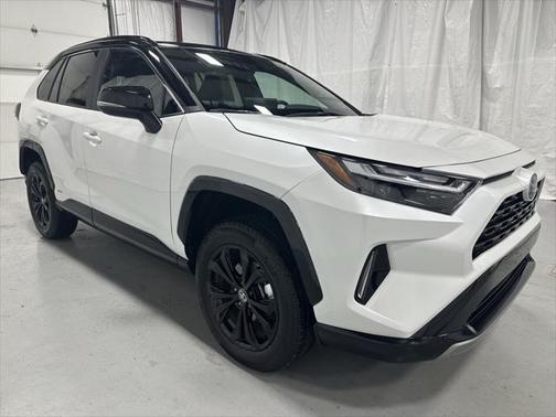 2024 Toyota RAV4 Hybrid SE