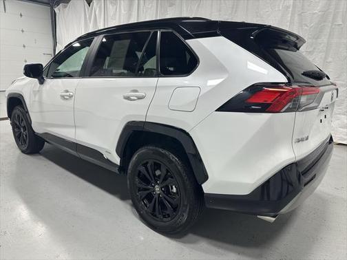 2024 Toyota RAV4 Hybrid SE