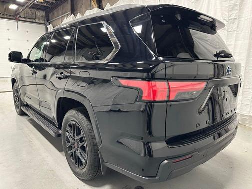 Midnight Black Metallic 2024 Toyota Sequoia SR5