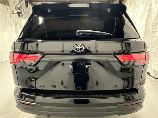 Midnight Black Metallic 2024 Toyota Sequoia SR5