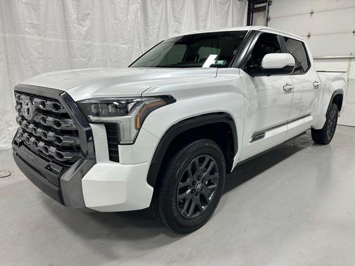 2025 Toyota Tundra Platinum