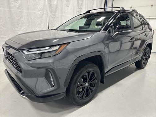 2024 Toyota RAV4 Hybrid SE