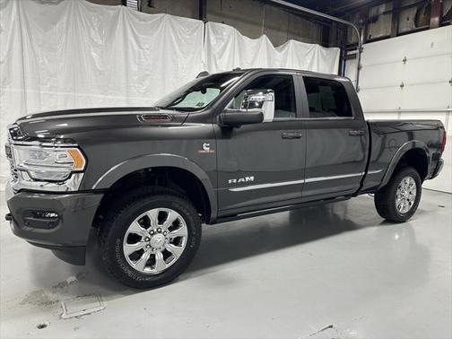 2024 RAM 2500 Limited Crew Cab 4x4 6'4' Box