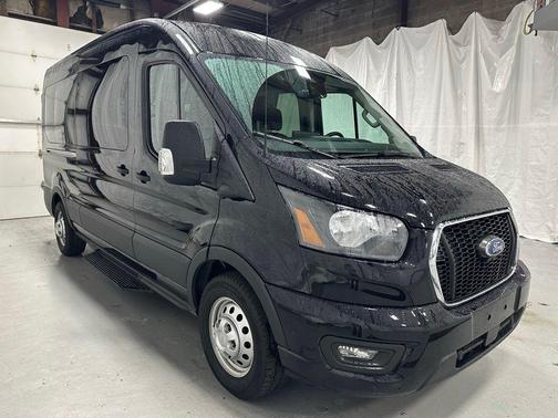 Agate Black Metallic 2025 Ford Transit-350 XLT