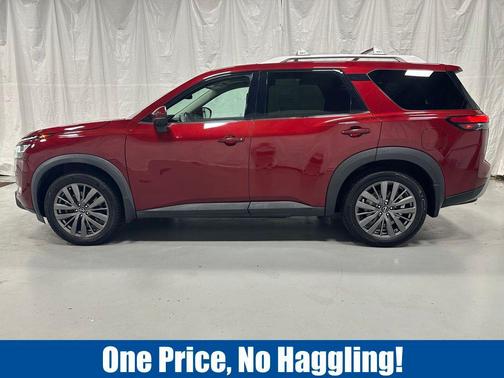 Scarlet Ember Tintcoat 2022 Nissan Pathfinder SL 4WD