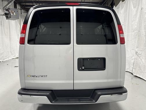 2025 Chevrolet Express 3500 RWD 3500 Extended Wheelbase LT