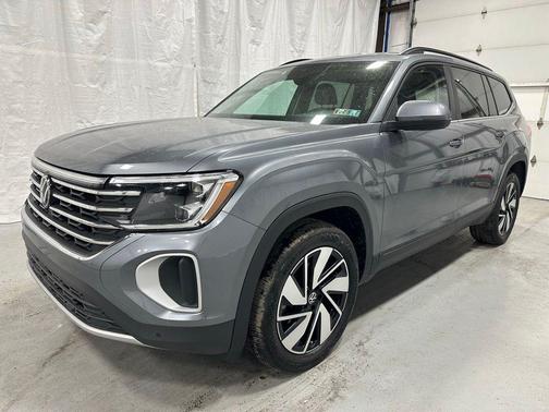 2025 Volkswagen Atlas 2.0T SE w/Technology 4MOTION