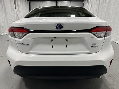 2025 Toyota Corolla Hybrid LE