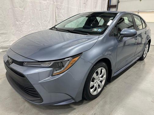 Celestite 2025 Toyota Corolla LE