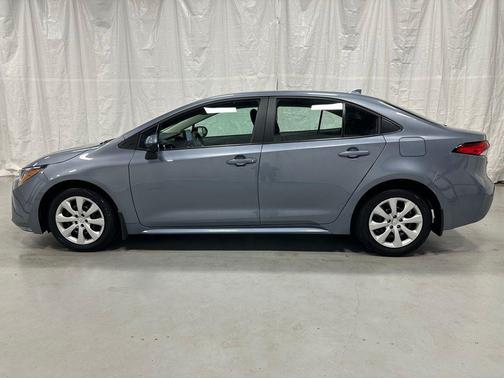 Celestite 2025 Toyota Corolla LE