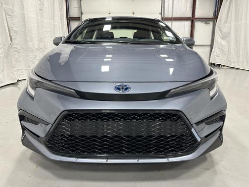 2025 Toyota Corolla Hybrid SE