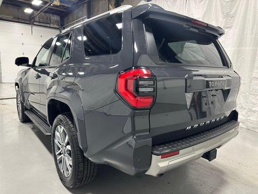 2025 Toyota 4Runner Limited